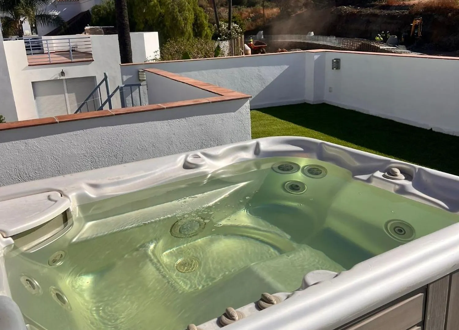 Puerto Banus Jacuzzi Close To Breath And Marbella Arena 0*,  Spain